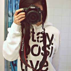 lyron_i Profile Picture