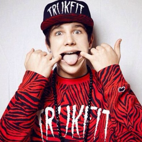 Austin fan account! owners-- @AmeezyE3 and @MyNeed4Mahone Follow us, We follow back!!