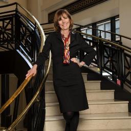 I specialize in Luxury Real Estate in Chicago with Coldwell Banker with 24 yrs of award winning experience and consistently rated in the top 1% nationwide.