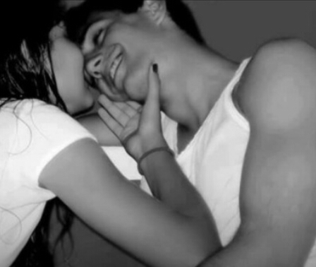 Maliksmile98's profile picture. Uno pterodattilo che correva con una banana in mano è inciampato sulla mia bio e l'ha distrutta :o