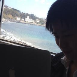 ネットビジネスやっています。自由なライフをエンジョイ中♪