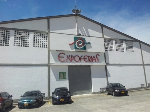 Centro de Ferias y Exposiciones de Manizales - Expoferias.

Estamos ubicados en la avenida Alberto Mendoza, Kilómetro 2 vía al Magdalena. 

Telefono 8749708