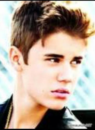 I am une belieber spanish. I love Justin Drew Bieber ya también soy Gigi que quede claro Justin y @GioOfficialN1 os amo 3