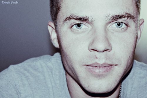 aleksandr74306's profile picture. 