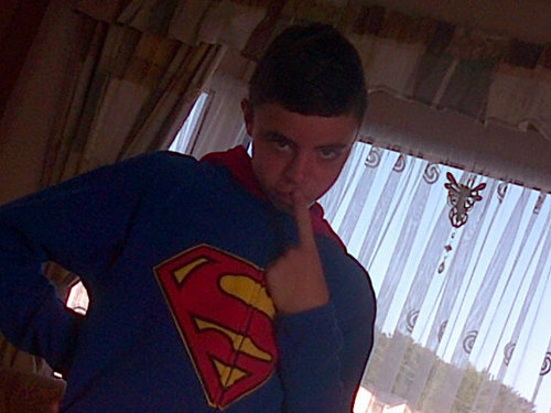 I'm a singer and a dancer and I have an amazing superman onesie! Directioner for ever NIALL FOLLOW ME! Follow for follow back