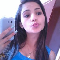 Pequenaaaaaaaa
