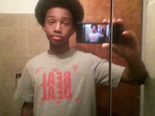 Get money fuck hoes follow me on instagram @that_nigga_Lawrence