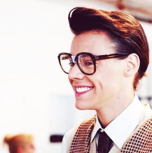 Marcels_mynerd's profile picture. Leeroy hmmmmm. 
Hiiiiii im jessica. ✌