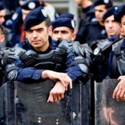 Bu Twitter Hesabı Facebook'da Açılan Türk Polisi Sayfasına Aittir !