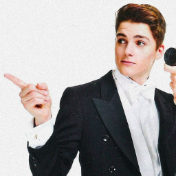 FinnHarriesAHRP's profile picture. Finn, Finn, obviously the better twin. Part of the Blue Wolves. Senior. Talk to me, I won't bite.