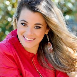Apaixonada pela vida, amante da moda, beleza e bem estar !!!