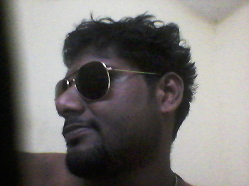 cool,quick witted,always like to b with frndzz