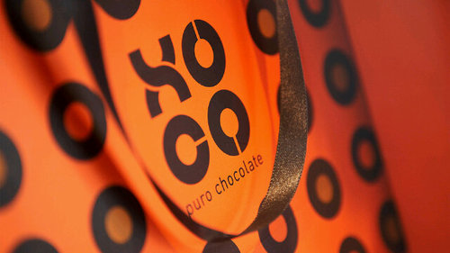 La mejor chocolatería de Bogotá. Bombones y trufas de sabores clásicos y exóticos. Hda. Sta. Bárbara L C-123 y Titán Plaza L-357 / 6127035- 7362125