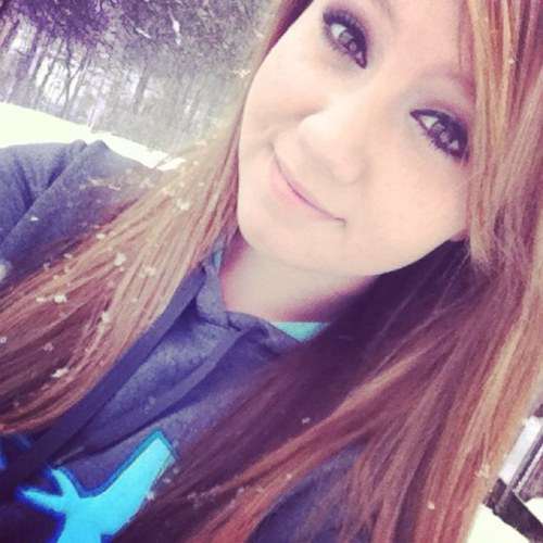 15 | sophomore | softball | #teamsingle