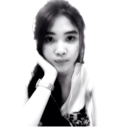 anisaaKD's profile picture. 