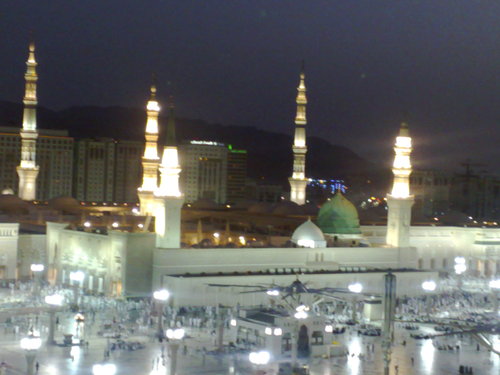 ‏(.اللهم..اجعل..همي..اﻵخره.)