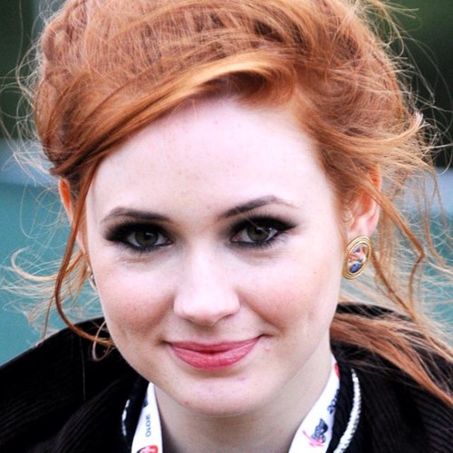 A name like a fairytale...well I bite like a horror story. The name's Amelia Pond and I'm a time traveller #Rp
