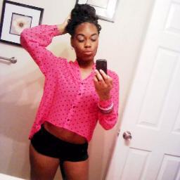 Roll wth pretty bytchess..
