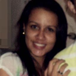 Ficar me descrevendo aqui não vai adiantar nada, ou vai? 'Ninguém lê isso mesmo. Follow-me. *o*