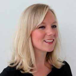 Social media enthusiast & advocate of a health conscious lifestyle. Loves sunshine, paperback books & Post-its.