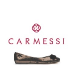 Nada refleja tanto el carácter de una mujer como su forma de cumplir sus caprichos.  – Carmessi-
