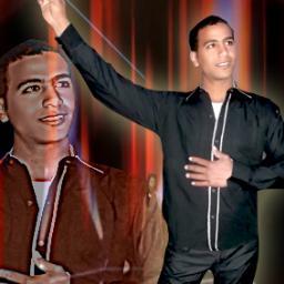 ادرس بجامعه الازهر كليه التربيه شعبه تكنولوجيا التعليم واعمل كحرفى بالبناء محبوب سعيد فى اغلب الاحيان