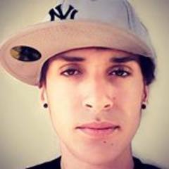 Quem tem fé sabe q ñ esta sozinho,ponha fé no seu caminho.!!!