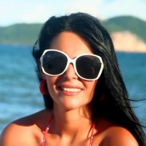 Advogada, Futura Delegada Federal. Mãe de Beatriz Costa. Você é livre para fazer suas escolhas,mas prisioneiro das consequências.
