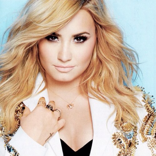This is a free follow acount you dont have to follow if you dont want to, but if you want please follow me in @Becky_Benavente. Ask for follow back :)