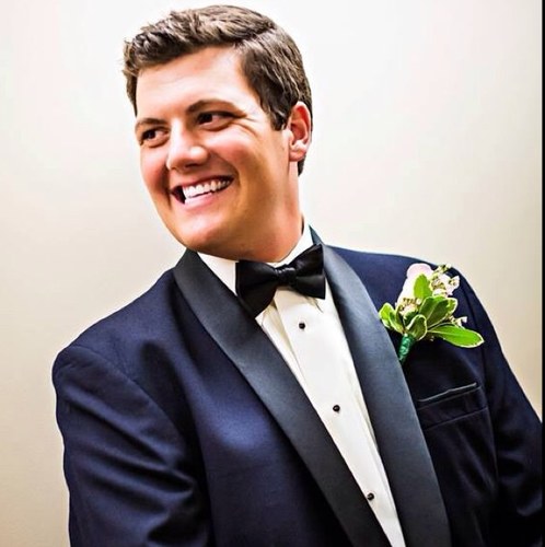 tylynnham's profile picture. Dentist: Engineer, Architect, Contractor, Psychologist,  & Motivational Speaker | Husband to Chesnea | Follower of the One who was and is and is to come.