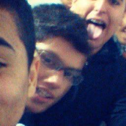 Faaala Meenos ouvee mais, Pra tu sobreviveer ! ♪♫