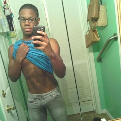 Profile Picture of Tayshawn Ke'Andre (@themiddleChilds) on Twitter