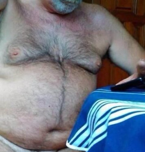 i1b21's profile picture. 