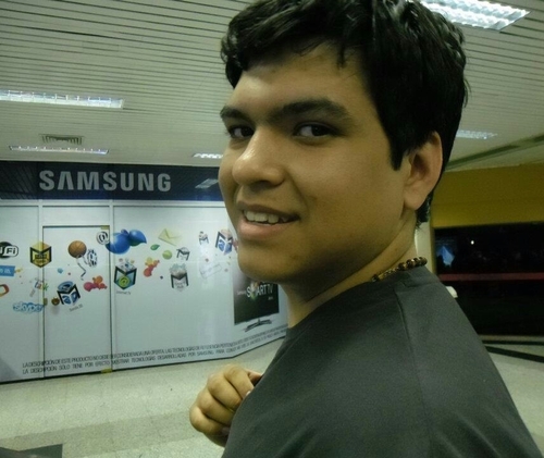 juliocegonz's profile picture.