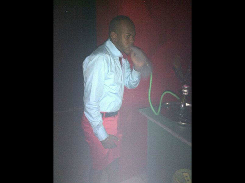 Loco,frecO, algo intenso, chevere medio románticO Soltero, sin compromisO de medio usOh y con lo platicO puestO :D frutao con la Salsa...♥   Add Pin33261DED