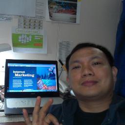 http://t.co/BS8u73IZ5M  Social Media- Founder