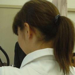 ナースやってます。FX歴それなりに長いです。ドル円メイン。南アフリカランドたくさん長期保有。ある程度好きなことをやって生活できるようになりました。読書好き（漫画も）。