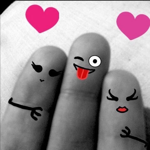 كُرة القدم .. آكثر من مُجرد لِعبة (=|♥
