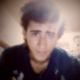 eLRrabo_de_0ro's profile picture. El poeta callejero0' De jame decirte un par de cosas en el amor hay gente maliciosa Gente que juega con tus sentimientos sin importar lo que sientas por dentro