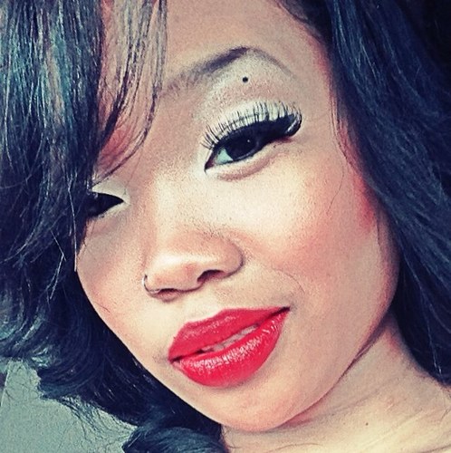 Professional Screenwriter, MUA, & Model | SERIOUS Inquiries Only - ayishamina@gmail.com | #DiamondDolls