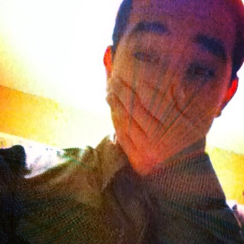 Facebook-alejandro flores 
Instagram-alejandro_doesitbig