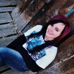 im fun loving with a good sense of humor  im pretty muchly fabulous and i like to see people smile im mainly here to stalk people