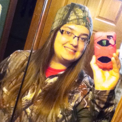 I love hunting, fishing, horses, and the outdoors!!