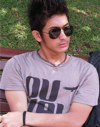Nen Hansraj Kapoor | 15 Years Old | SMPN 2 Jamblang Cirebon 2011-2013 | SMA Negeri 1 Moga Kabupaten Pemalang 2013-2015.