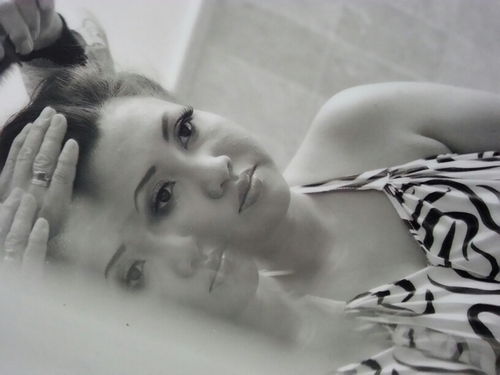 RinaAsri's profile picture. A full-time Wife and Mom also part-time scriptwriter - http://t.co/ipI8Ic2O5P