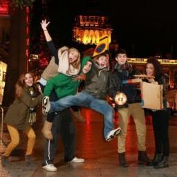 Fan page for Niall Wright.
http://t.co/1PLxKcTEEC