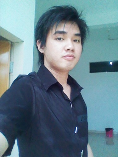 i love to laugh, that's all :D
