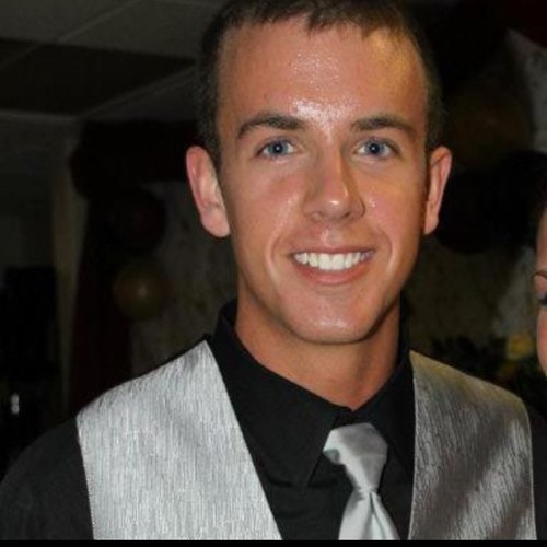 lipeTolma's profile picture. Машина никак не заводилась. А я с детства мечтала завести себе машину.