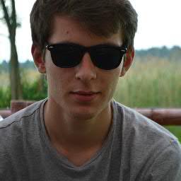 StRaNgLoOp's profile picture. 