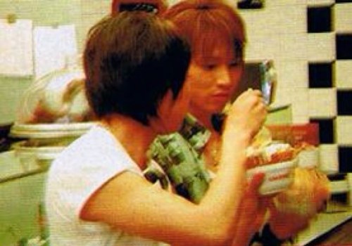 まりぃです KinKi Kidsが好きです(///∇//) 好き過ぎて仕事に支障が出たり出なかったり(笑 好きなこと興味があること以外にはまったく目もくれない超ﾏｲﾍﾟｰｽな人です(*^o^*) そんなやつですが皆様お気軽に絡んでくださいw